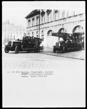Feuerwehr, Leiterwagen, Schlauch, und Gerätewagen