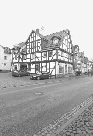 Wohnhaus; Kaufungen, Leipziger Straße 466