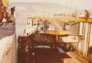 Schleusentor Zeltingen/Mosel