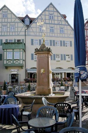 Marktbrunnen (Brunnenanlage); Bad Orb, Marktplatz