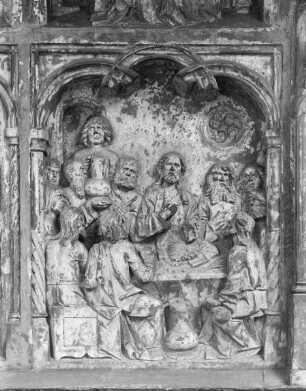 Paulsenkenotaph mit acht Reliefszenen aus der Passionsgeschichte — Abendmahl