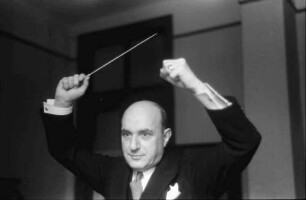 Bukarest: Athenäum, Georg Georgescu dirigiert
