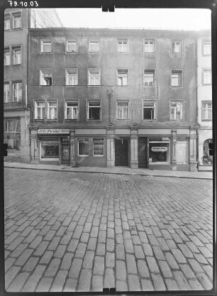 Meißen-Altstadt, Fleischergasse 1. Wohnhaus mit Läden (16. Jh.). Straßenfront