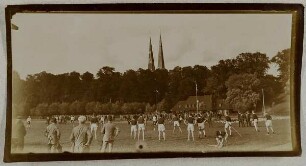 Schlagball-Wettspiel in Lübeck