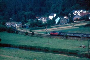 St. Thomas Lok Baureihe 215 Eilzug Bnb-Wagen Einfahrsignal