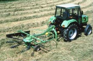 Fotografie: Futtererntetechnik, Werbegerät, Kreiselschwader