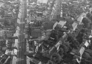 Bebauung zwischen Schweriner- und Kanalstraße in Ludwigslust : Blickrichtung Süden