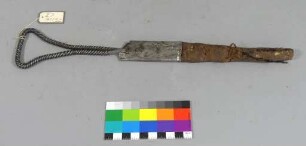 Messer mit Messerscheide