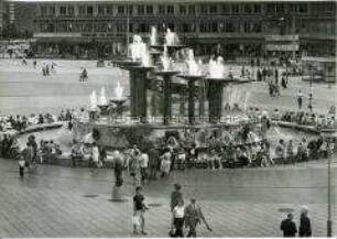 Brunnen auf dem Berliner Alexanderplatz