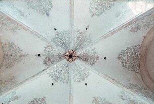 Ornamentale Gewölbebemalung