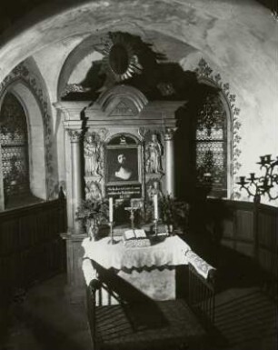 Greifenhein, Altar : Greifenhain. Dorfkirche. Chor mit Altar