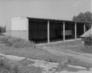 Gersdorf, Bauerngut, Fahrzeugschuppen