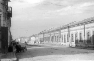 keine Beschreibung [Bukarest-Braila: Pressefahrt ins Donaudelta, Vorstadtstraße]