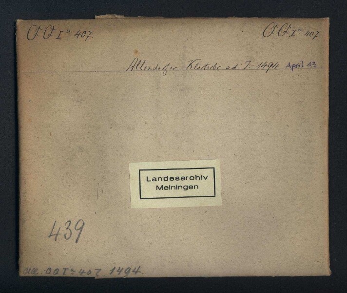Hermann von Reckerode (Reckenrodt) und seine Frau Margarete verkaufen zwei Malter Hafer Eisenacher (Isennecher) Maß auf ihr Zinsgut zu Unkeroda (Unckenrode), das jetzt Hermann Snyder und seine Erben innehaben, an Äbtissin Katharina von Kohlhausen (Kolhusen), Priorin Gertrud Hesseberg (Hespergin) und den Konvent des Klosters St. Marien zu Allendorf (Allindorff) unter dem Frankenstein (Franckensteyn) an der Werra vor Salzungen (Saltzungin) für erhaltene 20 rheinische Gulden. Der Zins ist fällig an Michaelis; Hermann Snyder und seine Ehefrau haben die Lieferung gelobt, die Aussteller haben sie von der entsprechenden Verpflichtung ihnen gegenüber losgesagt. Bei Säumnis kann das Kloster gerichtlich gegen sie vorgehen; dabei entstehender Schaden ist zu ersetzen. Die Aussteller versprechen Währschaft. (1) Hermann von Reckerode siegelt für sich, seine Frau und seine Erben. Margarete bittet ihren Schwager (2) Werner von Reckerode, Burgmann zu Salzungen, um Mitbesiegelung; dieser kündigt sein Siegel an.
