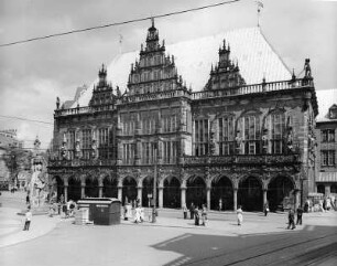 Bremen. Altes Rathaus (1405-1410, 1545 und 1608-1614). Haupteingangsfront