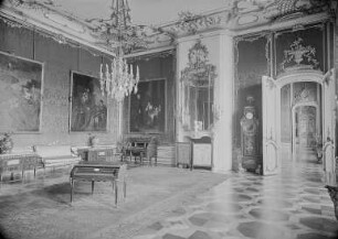 Schloß Sanssouci, Neues Palais, Kleine Friedrichswohnung, Zimmer mit Gemälden