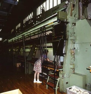 Plauen. VEB Plauener Spitze. Produktionshalle (Teilansicht). Herstellung von Spitze