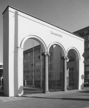 Säulenpaar; Darmstadt, Rheinstraße