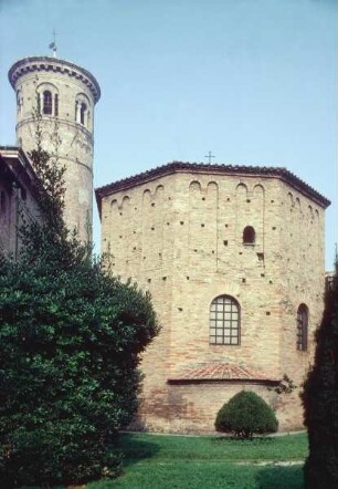 Baptisterium der Orthodoxen & San Giovanni in Fonte