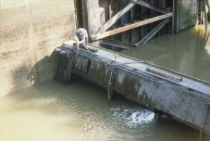 Notverschluss für Schleuse Schlüsselburg/Weser