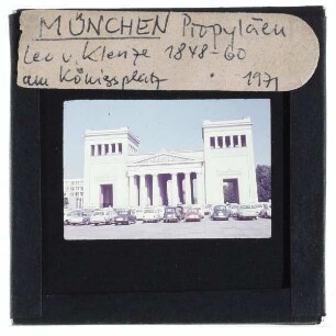 München, Königsplatz,München, Propyläen