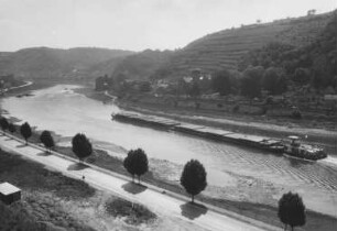 Schubeinheit "Sûre" auf der Mosel bei Gondorf