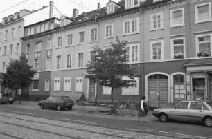 Sanierung der im Besitz der Volkswohnung GmbH befindlichen Häuser Baumeisterstraße 22 und 24 unter Erhaltung der Fassaden