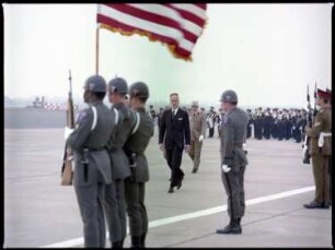 Fotografie: Besuch des französischen Staatspräsidenten Valéry Giscard d’Estaing in West-Berlin