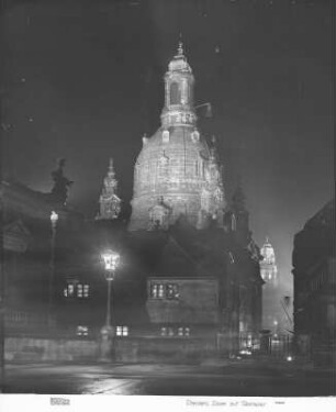 Dresden-Altstadt. Frauenkirche (1726-1734; G. Bähr). Ansicht von der Brühlschen Terrasse