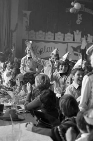 Karlsruher Carnevals Club KCG. Erste Kinder- und Jugendsitzung in der Sängerhalle Karlsruhe