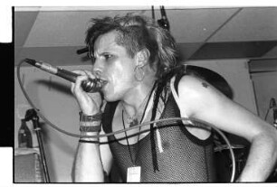 Death Cult 31.07.1983 I N 3