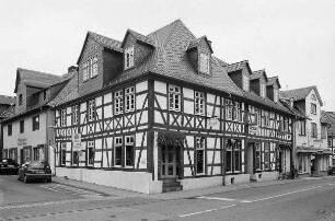 Wohnhaus; Usingen, Kreuzgasse 26