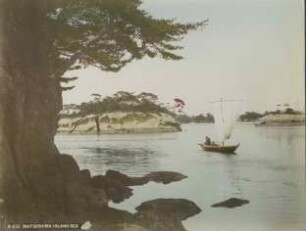 "Matsushima-Inlandsee/" Küste mit Segelboot