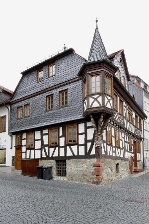 Haus 'Drei Ritter' (Wohnhaus); Kronberg, Friedrich-Ebert-Straße 20