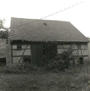 Wolkenburg-Dürrengerbisdorf, Dürrengerbisdorfer Straße 22. Vierseithof (um 1800). Scheune. Hofseite
