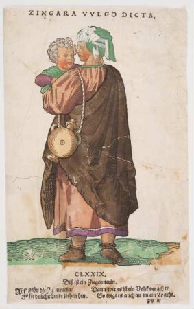 Tracht einer Zigeunerin