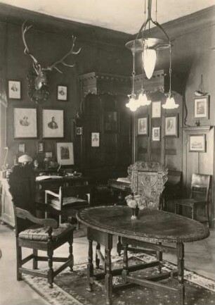 Schloß Obercunewalde, Arbeitszimmer des Dichters Wilhelm von Polenz