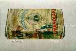 Blechdose für 100 Zigaretten "CIGARETTES EGYPTIENNES 'ALEXANDRIA', E. MANOLAKI und Co. CAIRO (Abbildung eines männlichen Porträts mit Zigarette)