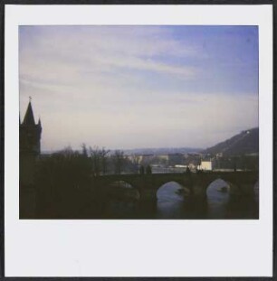 Blick auf die Karlsbrücke an der Moldau