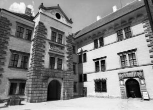 Schloss — Südflügel