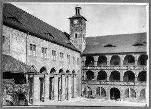Im schönen Hof der Plassenburg in Kulmbach