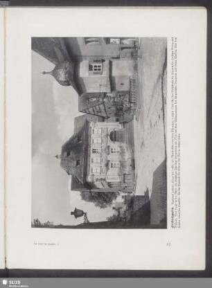 Frickenhausen. Rathaus (rechts), erbaut um 1480, mit Mariensäule vor dem Türmchen, errichtet 1710