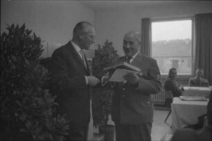 Verabschiedung des in Ruhestand tretenden Landespolizei-Hauptkommissars Friedrich Zizmann.