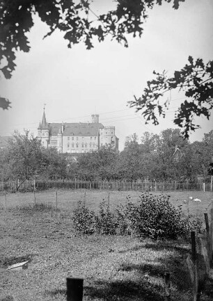 Blick zum Schloss Püchau