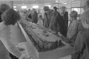 Ausstellung von Modelleisenbahnen im Landesgewerbeamt