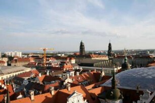 Dresden: Altstadt, aufgenommen vom Hausmannsturm, Blick zum Altmarkt