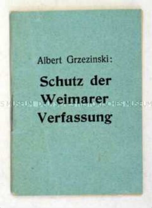 Kommunistische Tarnschrift im Miniaturformat mit Ausrichtung auf die Polizeibeamten