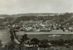 Bad Schandau. Eisenbahn- und Straßenbrücke über die Elbe mit Personen-Seitenraddampfer "Schmilka" (1897, Werft Blasewitz)