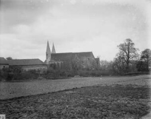 Ehemaliges Kanonissenstift Sankt Petrus