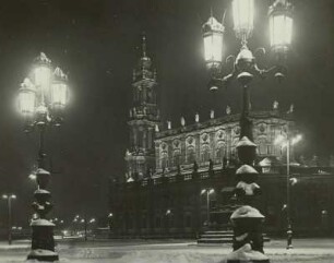 Dresden-Altstadt, Theaterplatz. Blick gegen die Hofkirche